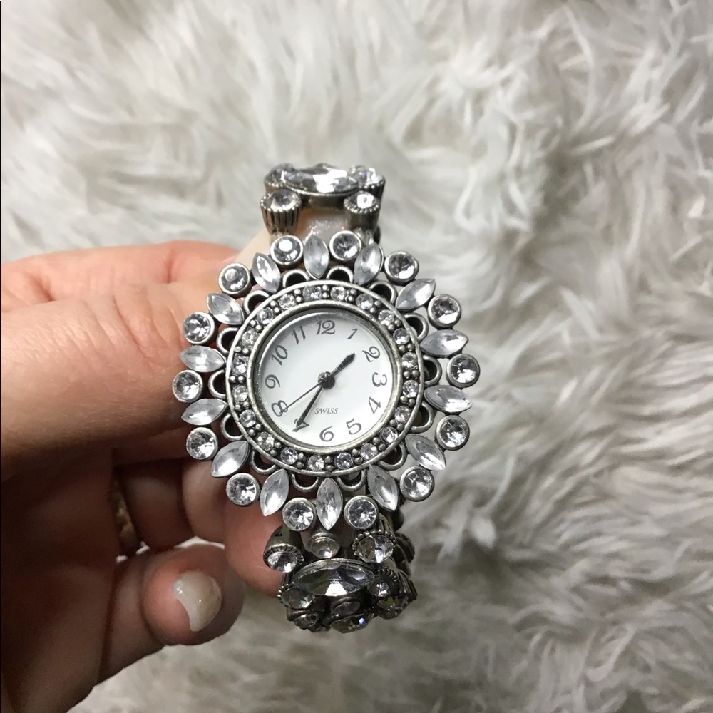 Dressy Rhinestone Fashion Stretch Flower Watch